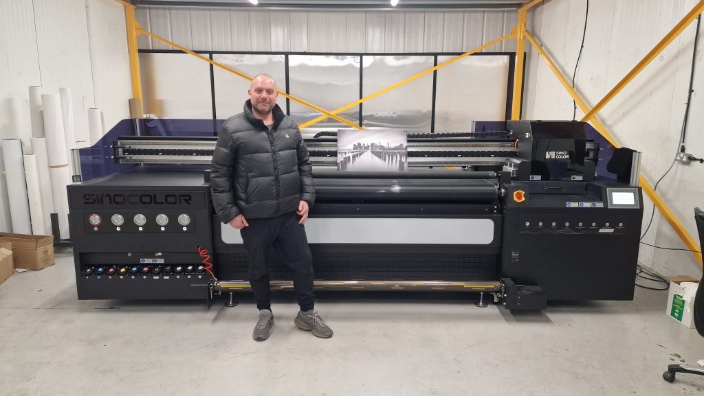 Jonathan Hopewell, MD LoveYourPrint.com with his new SinoColor Hybrid UV printer