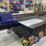 SureColor V2000