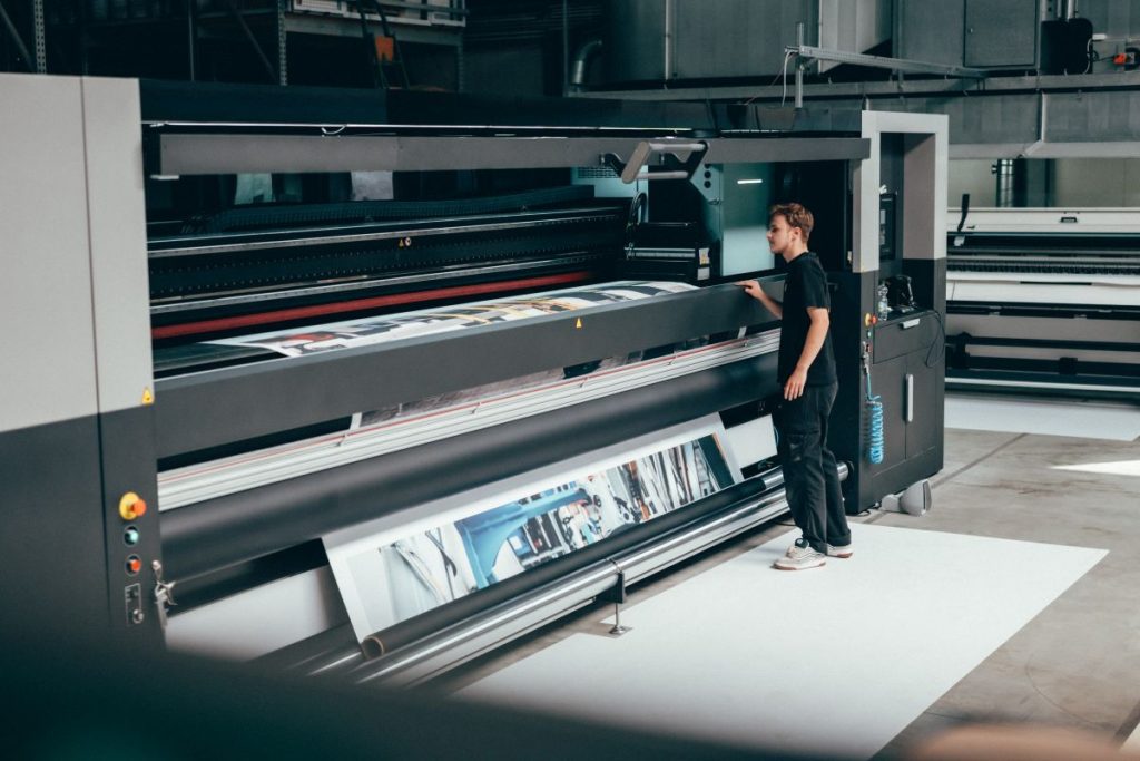German print firm LOGO-Werbetechnik GmbH has invested in the Fujifilm Acuity Ultra R2 large format printer.