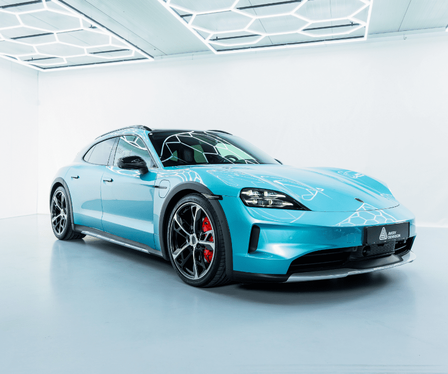 SWF Gloss Metallic Frozen Wave from Avery Dennison is now available from William Smith