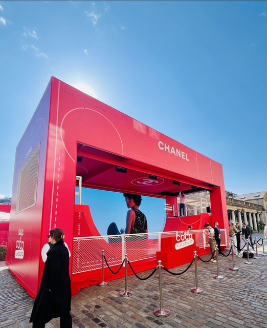 Moss bring tensioned fabric graphics for prominent outdoor events within their portfolio with the acquisition of Sign Up Systems