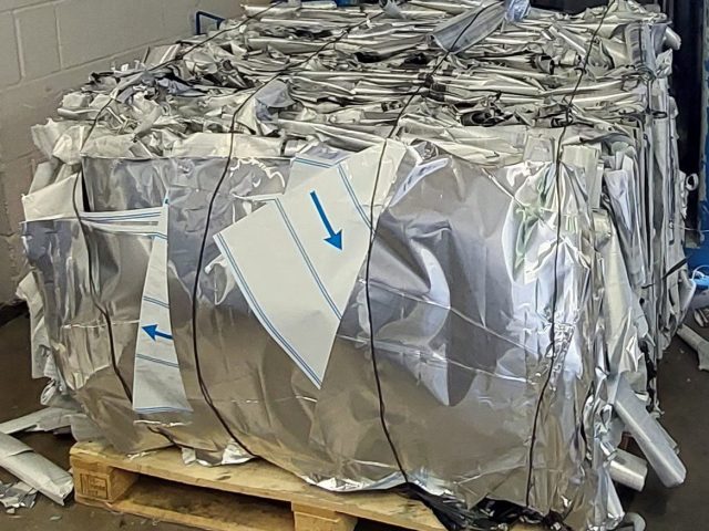 Compacted Aluminum for smelting multipanel