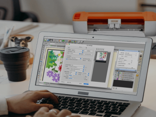 A screenshot of the Easy Cut Studio software interface showing a vinyl cutting layout for a desktop plotter.