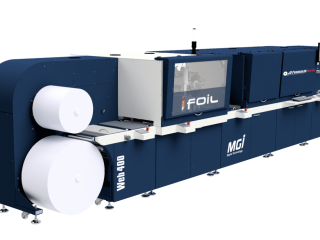 MGI JETVARNISH 3D Web 400 product studio picture