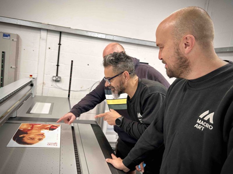 MacroArt with Nyala flatbed printer from swissQprint.