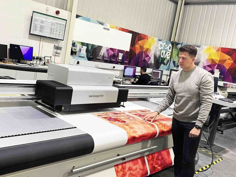 James Hunt, Managing Director of 
The Creative Place, with the company's new swissQprint Nyala 4